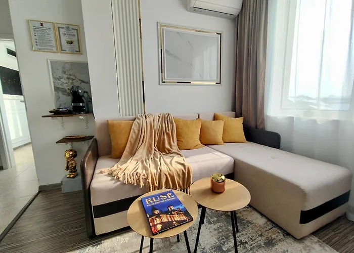 Maxton Design アパート