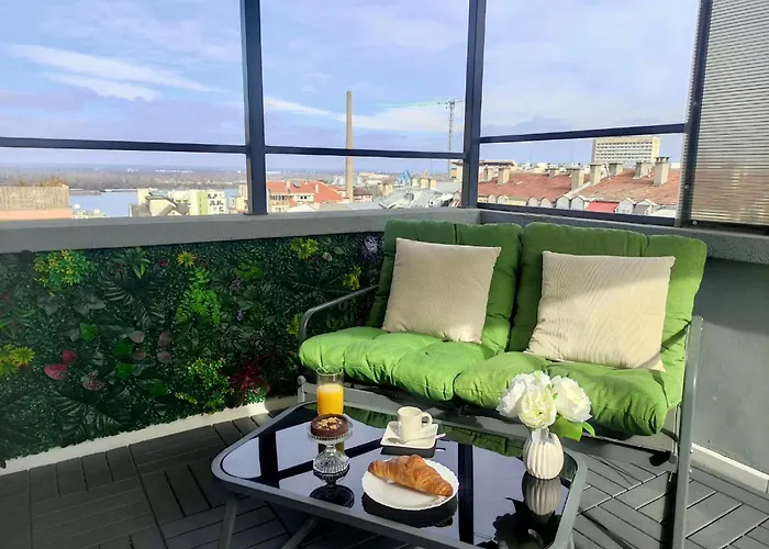 Maxton Design アパート